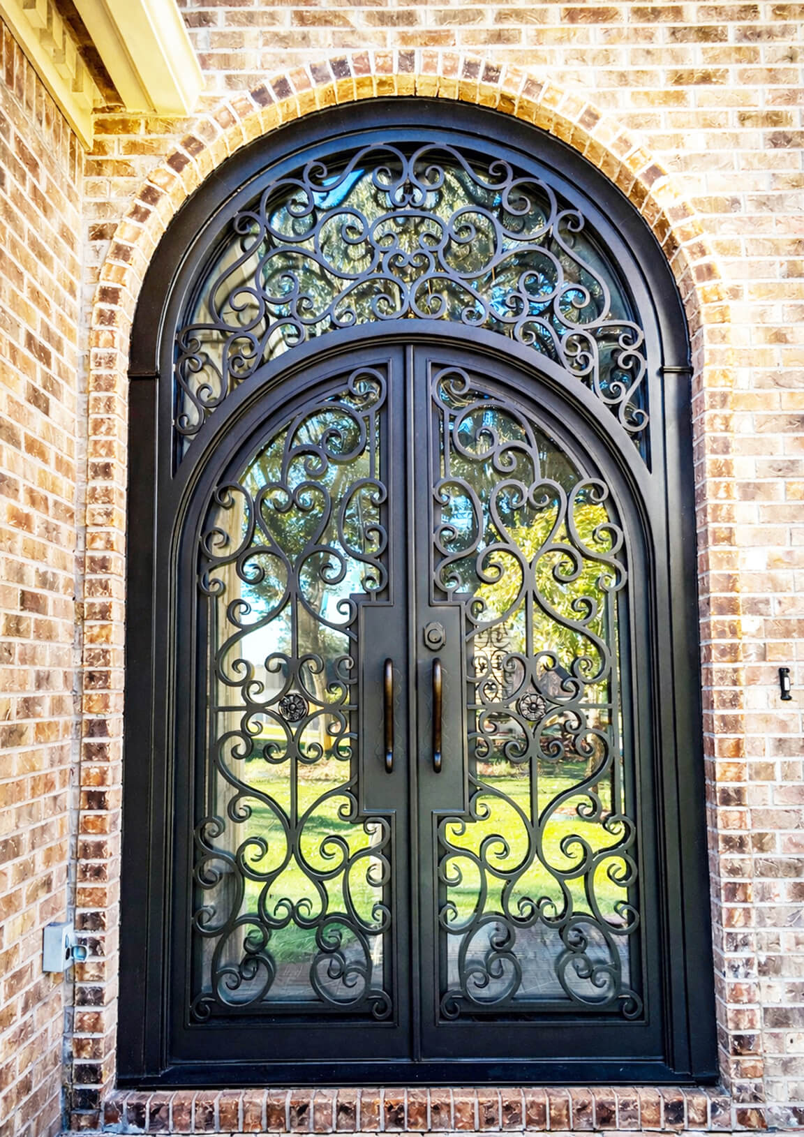 PS2031 – Swinging Door