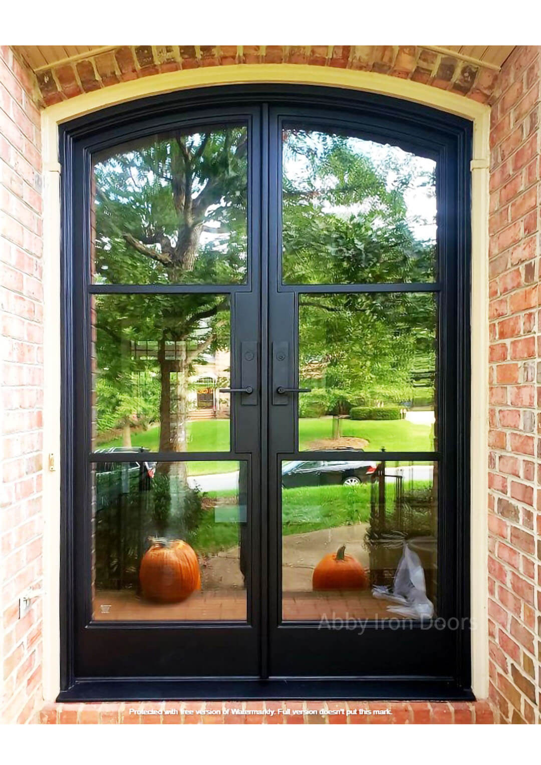 PS2084 – Swinging Door