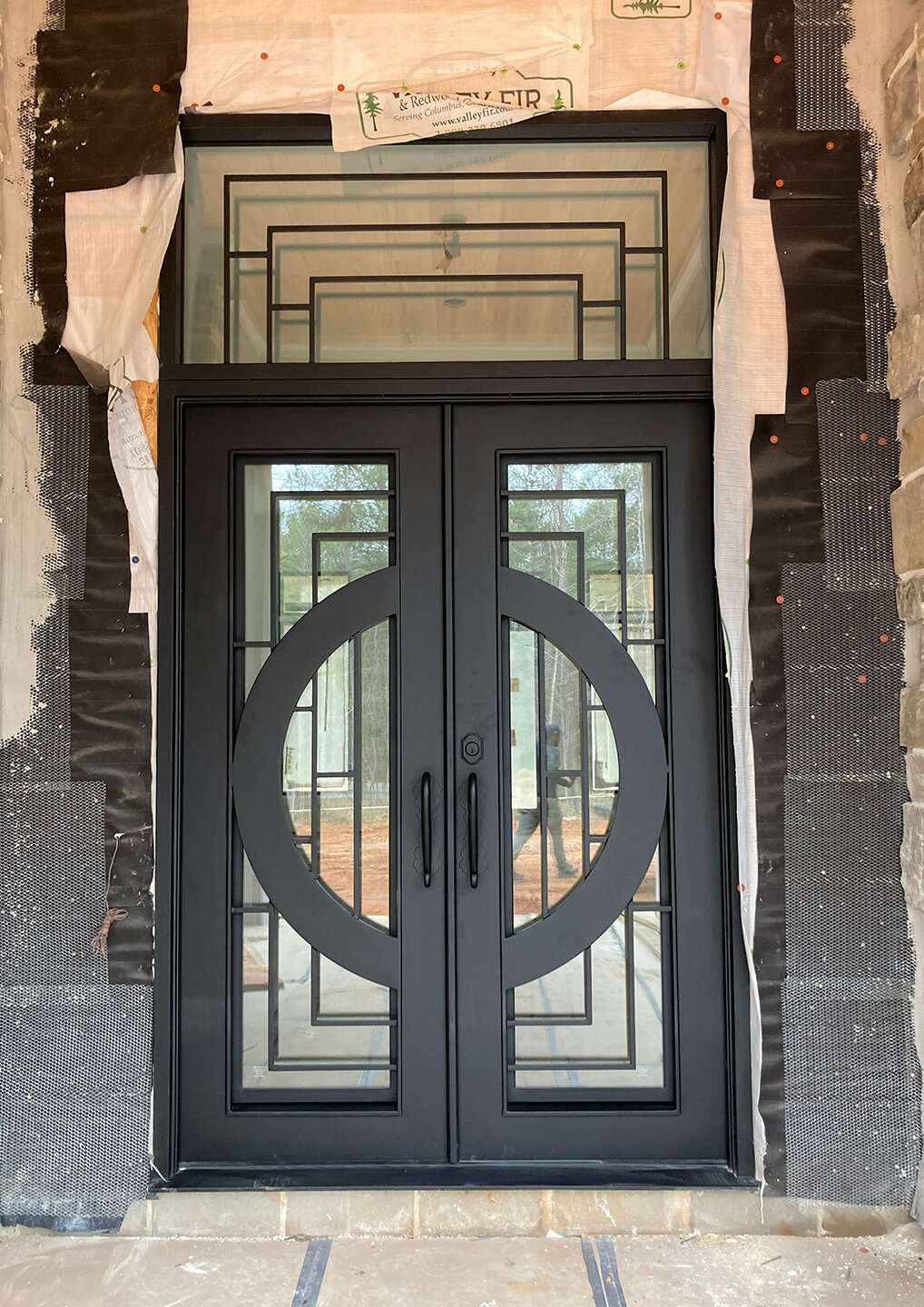 PS2258 – Swinging Door